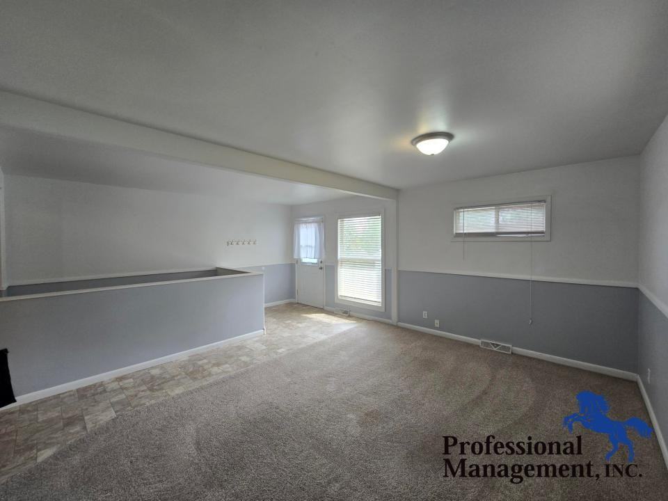 747 Burlington Ave - Photo 2 of 9