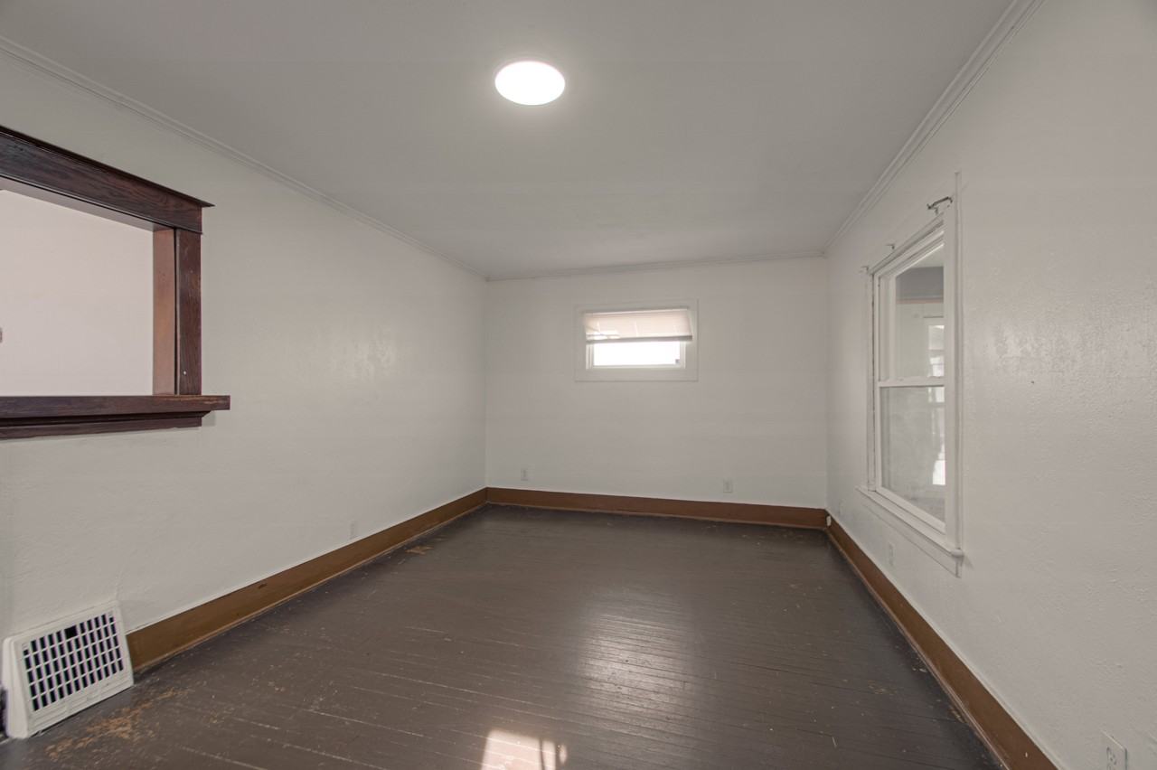 3626 Bellefontaine Ave - Photo 3 of 34