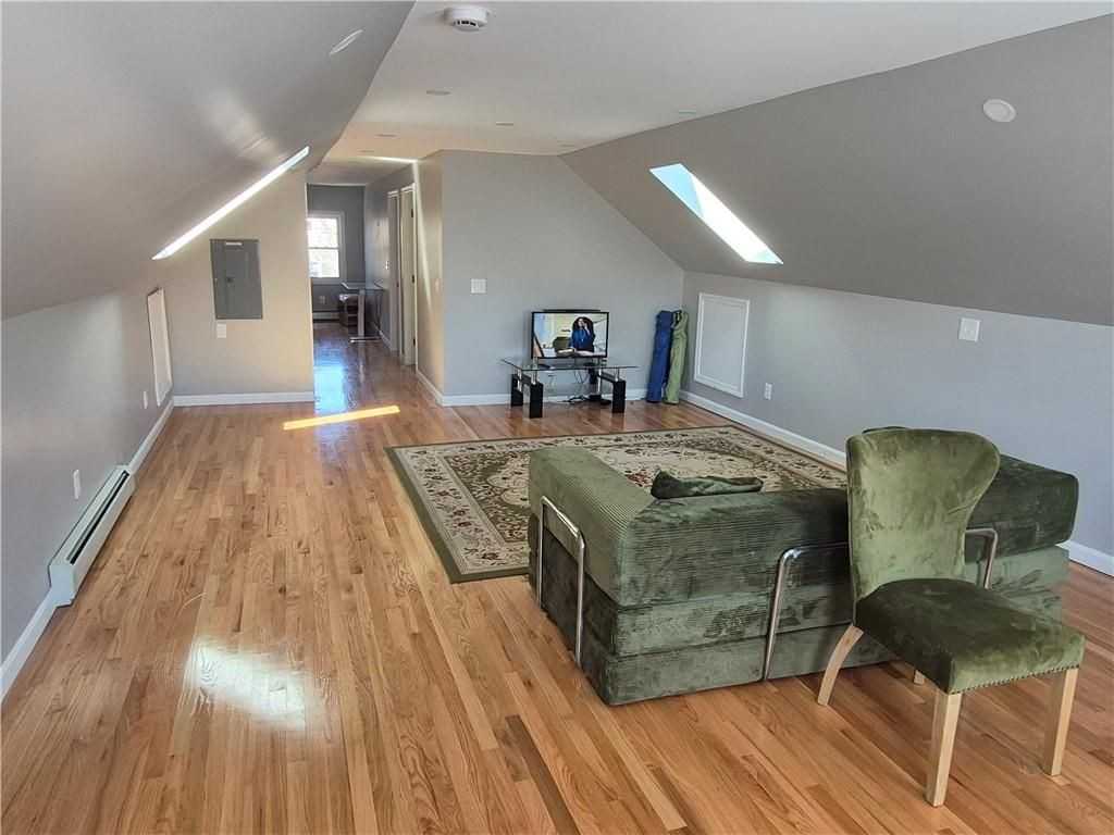76A Pembroke Ave - Photo 2 of 7