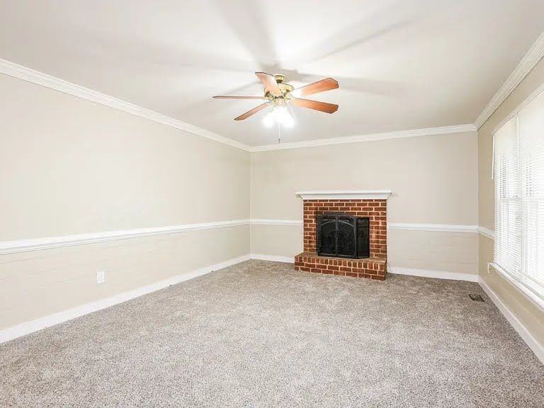 5904 Gates Mill Pl - Photo 2 of 14