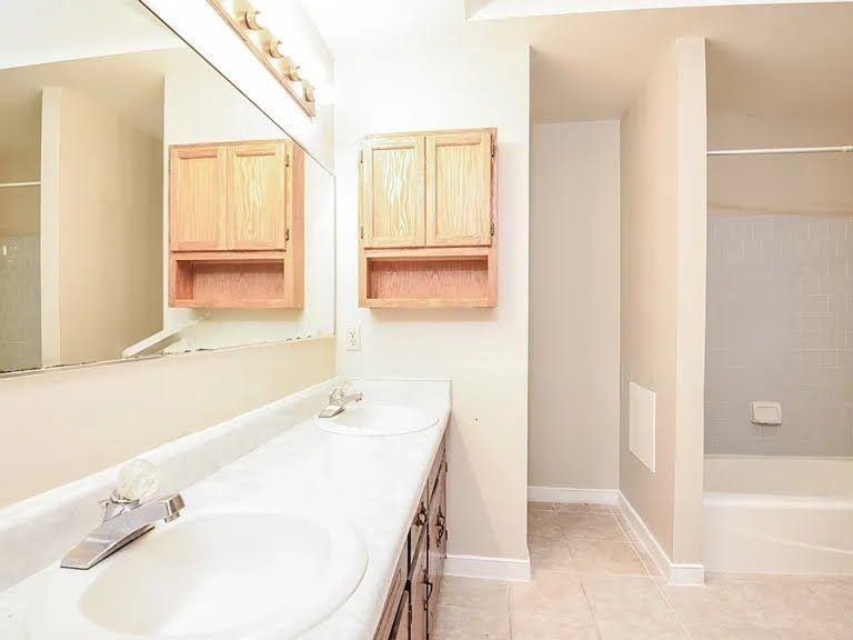 5904 Gates Mill Pl - Photo 6 of 14