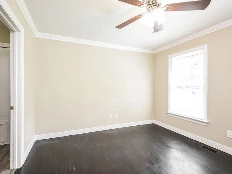 5904 Gates Mill Pl - Photo 7 of 14