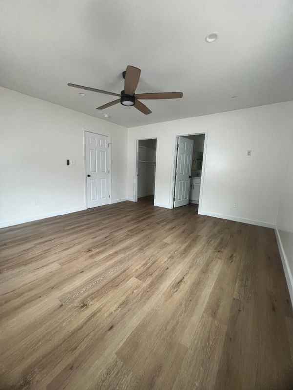 339 S Avenue 56 - Photo 5 of 9