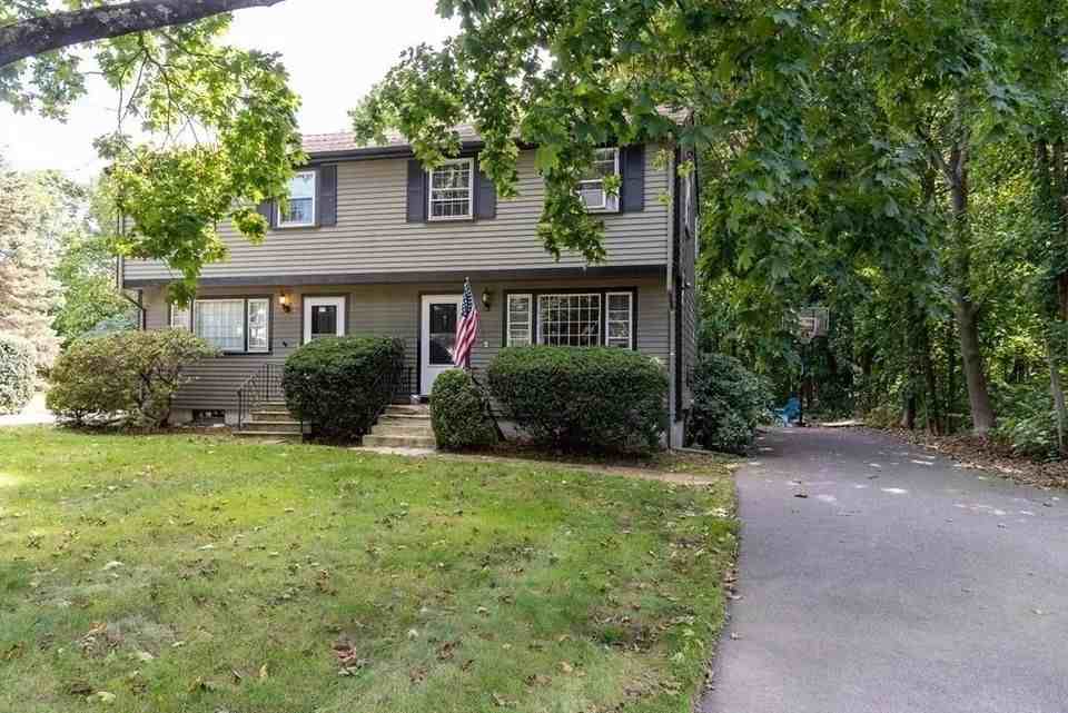 9 Spring St