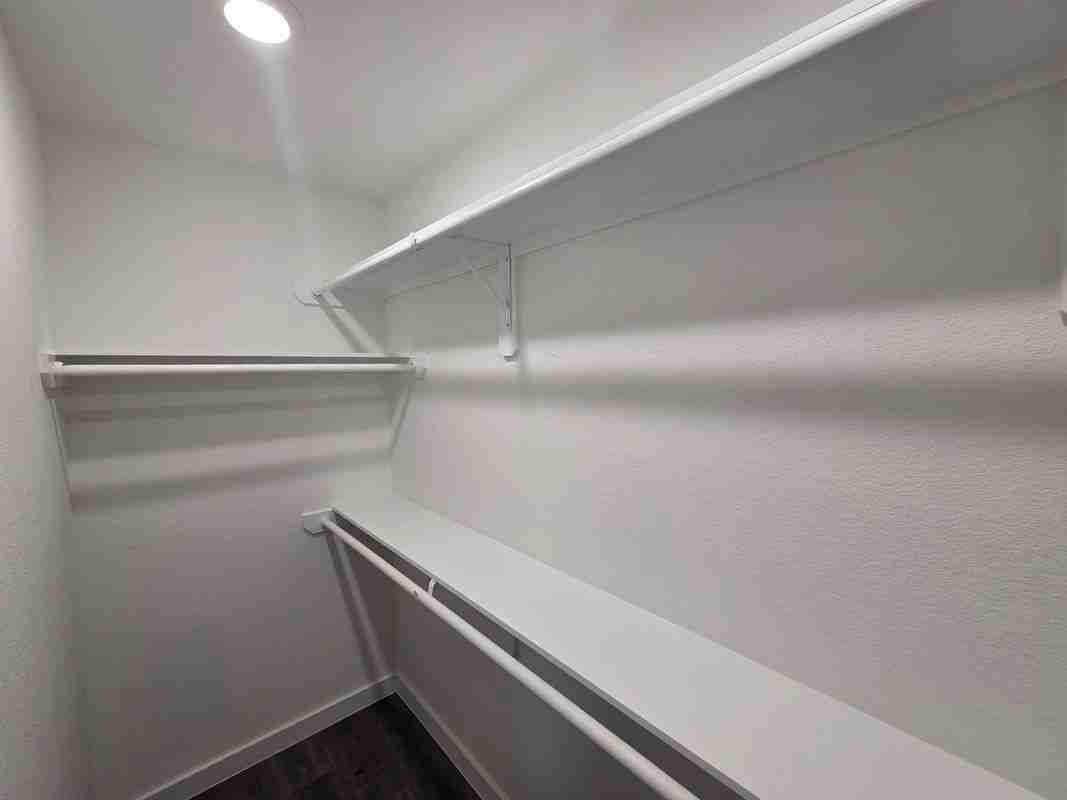 9806 Fillmore St ##B - Photo 5 of 8