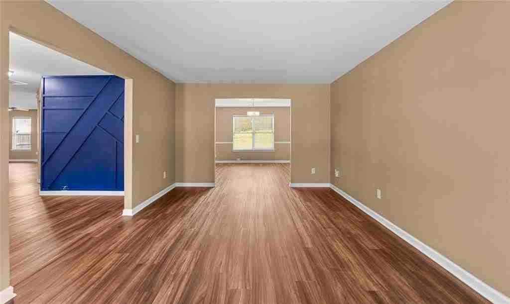 4124 Alveston Dr - Photo 5 of 31