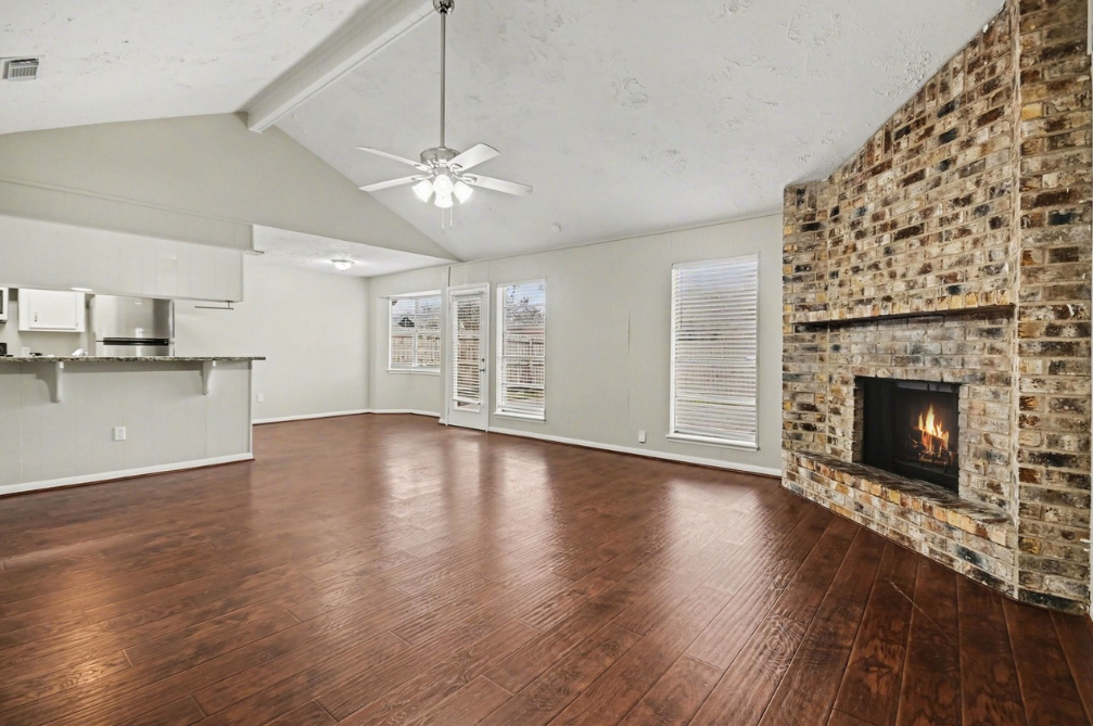 15723 Blackhawk Blvd - Photo 5 of 19