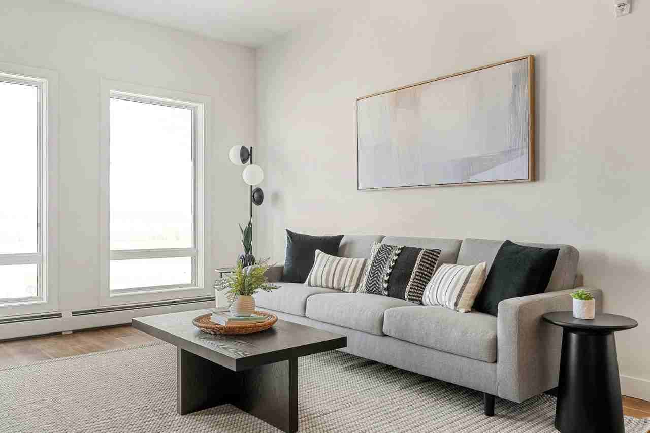 Podium Apartments - Photo 5 of 37