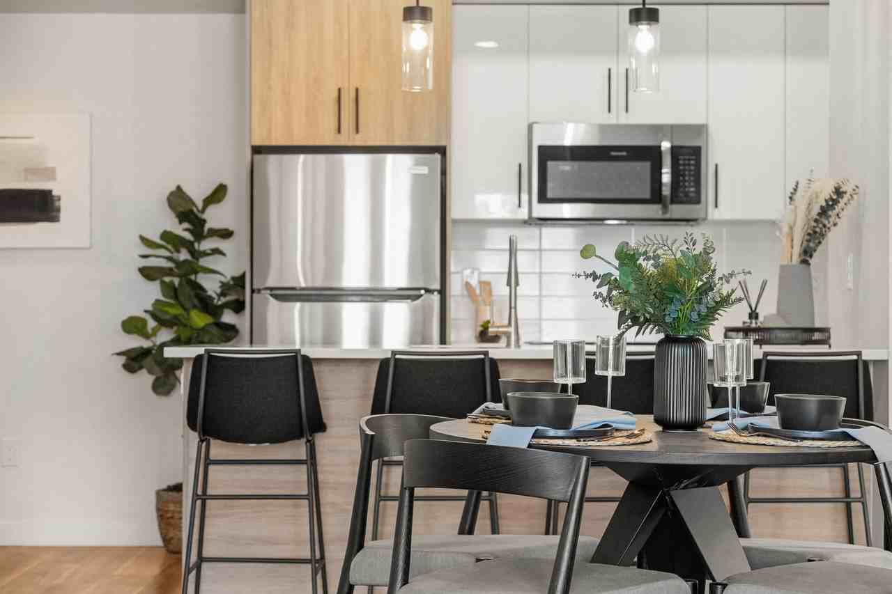 Podium Apartments - Photo 7 of 37