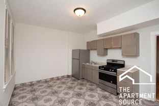 1255 N Harding Ave #2S - Photo 1 of 1