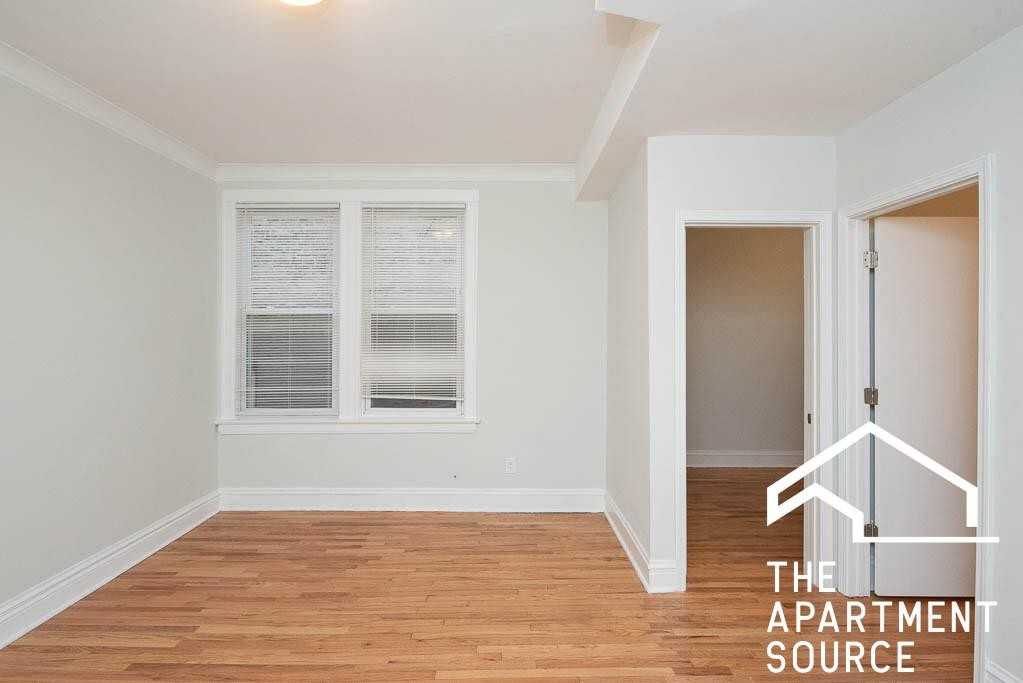 1255 N Harding Ave #2S - Photo 7 of 19