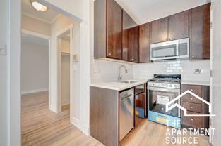 3300 W Schubert Ave #2B - Photo 1 of 1