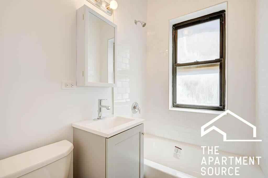 3300 W Schubert Ave #2B - Photo 5 of 9