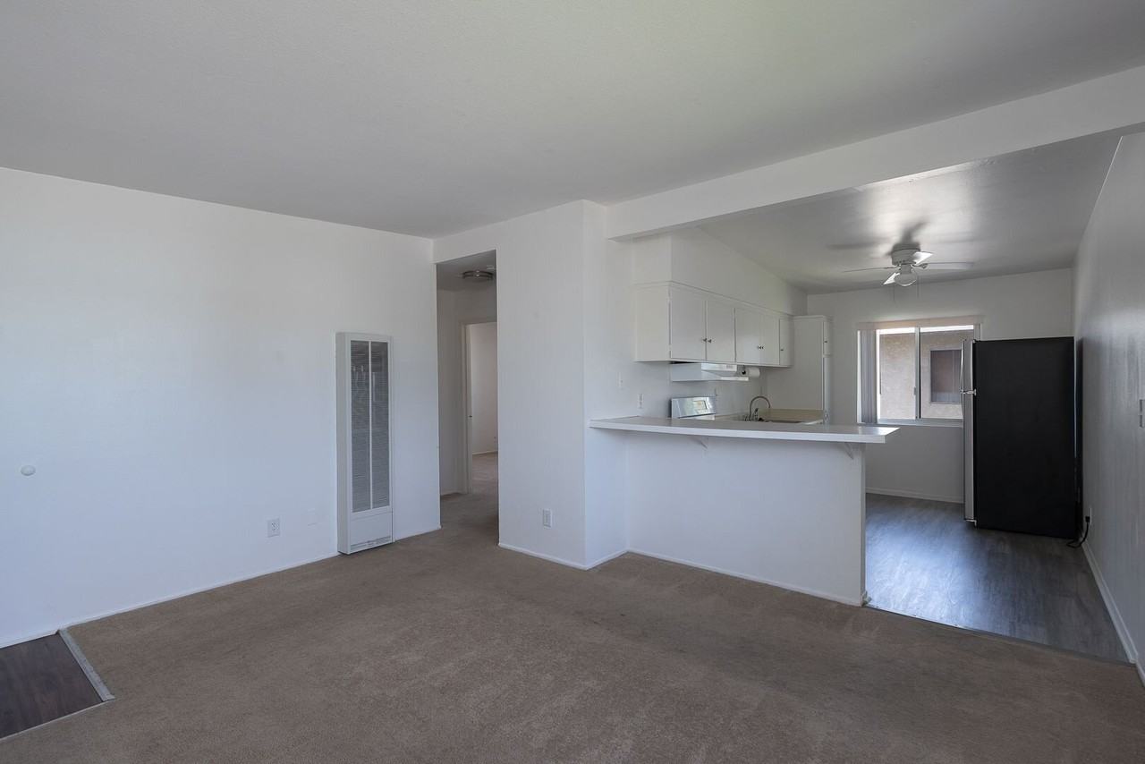 4920 Nautilus St #D - Photo 4 of 18