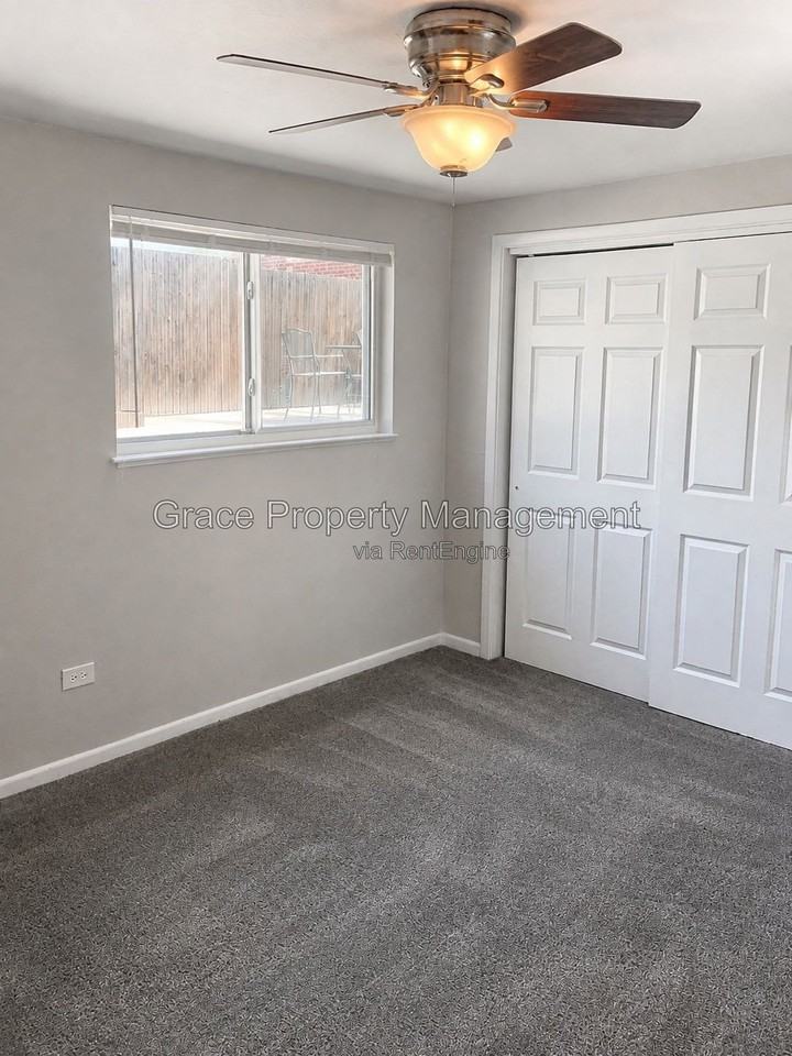 2900 Eliot Cir #4 - Photo 6 of 12