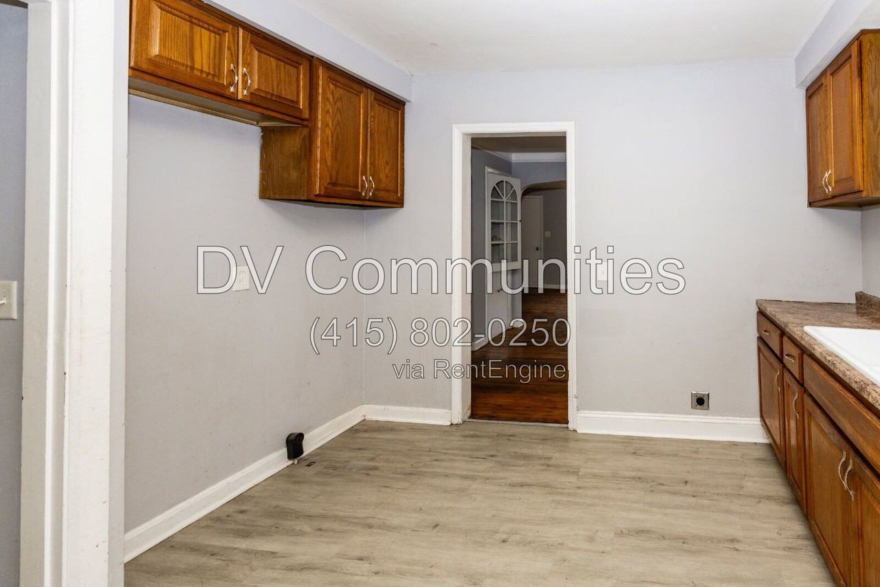 915 Clarence Rd - Photo 6 of 19