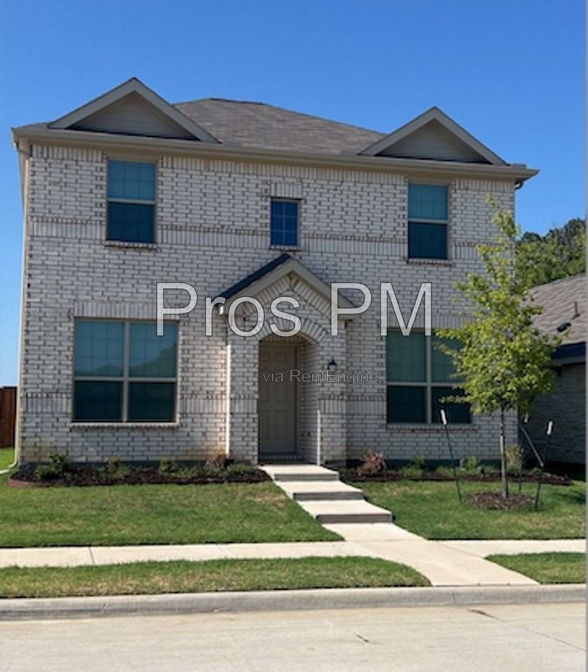 2257 Obsidian Dr - Photo 2 of 47