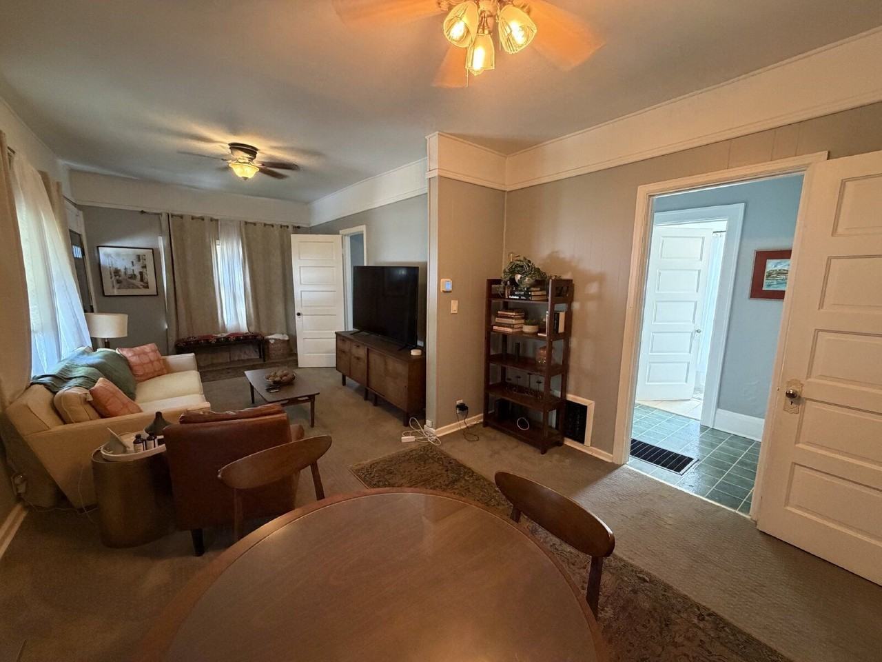 1625 E Webster Pl - Photo 5 of 21