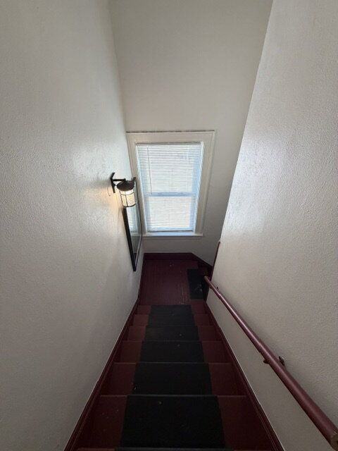 1623 E Webster Pl - Photo 4 of 24