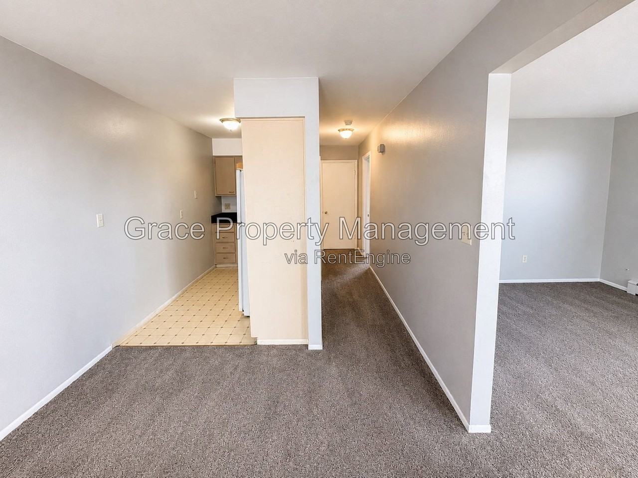 3041 W Hamilton Pl #3 - Photo 5 of 12