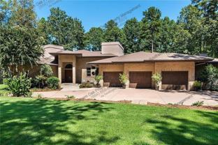 214 Shipmaster Dr - Photo 1 of 1