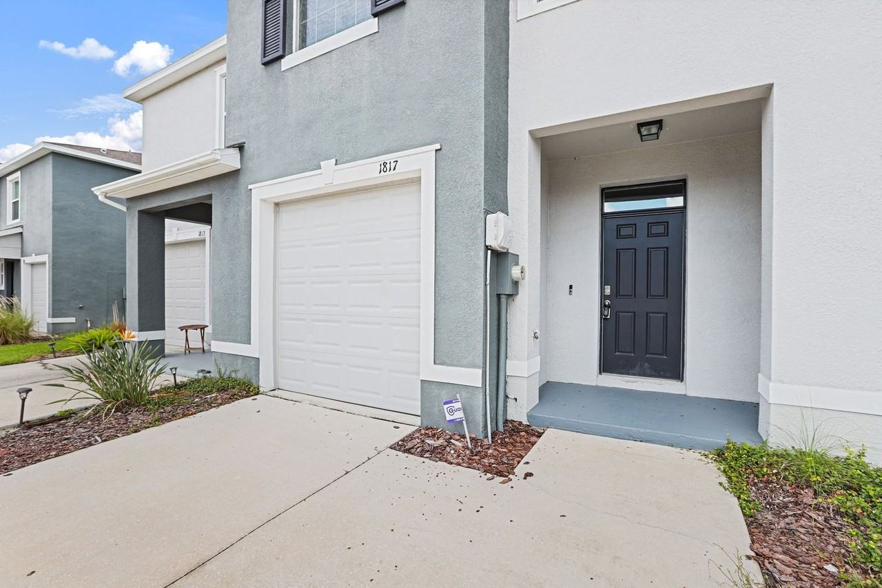 1817 Hovenweep Rd - Photo 3 of 35