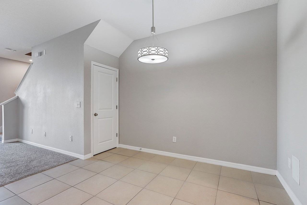 1817 Hovenweep Rd - Photo 7 of 35