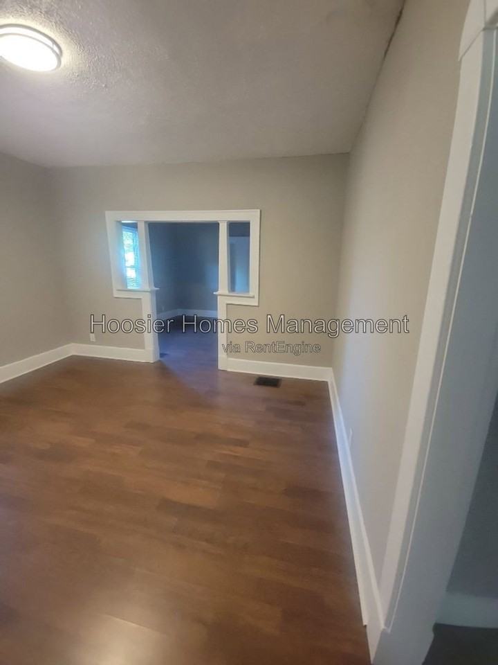 4553 Ralston Ave - Photo 2 of 18