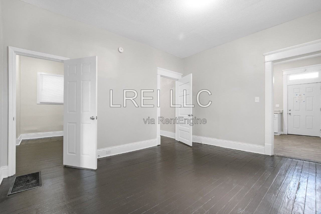 2717 Hale Ave - Photo 3 of 15