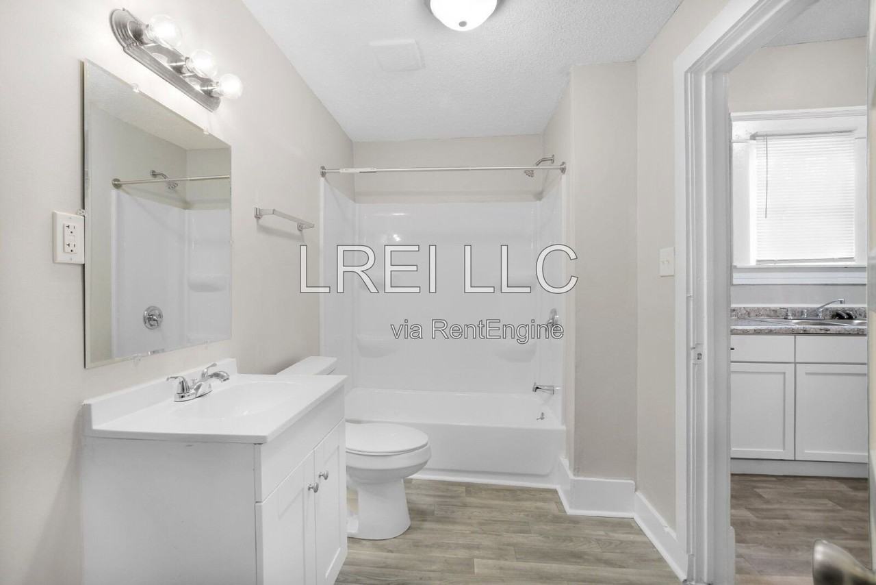 2717 Hale Ave - Photo 5 of 15