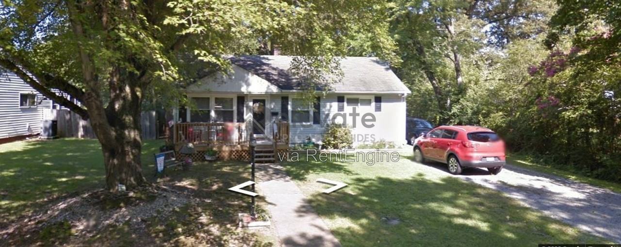401 Huger Dr - Photo 2 of 4