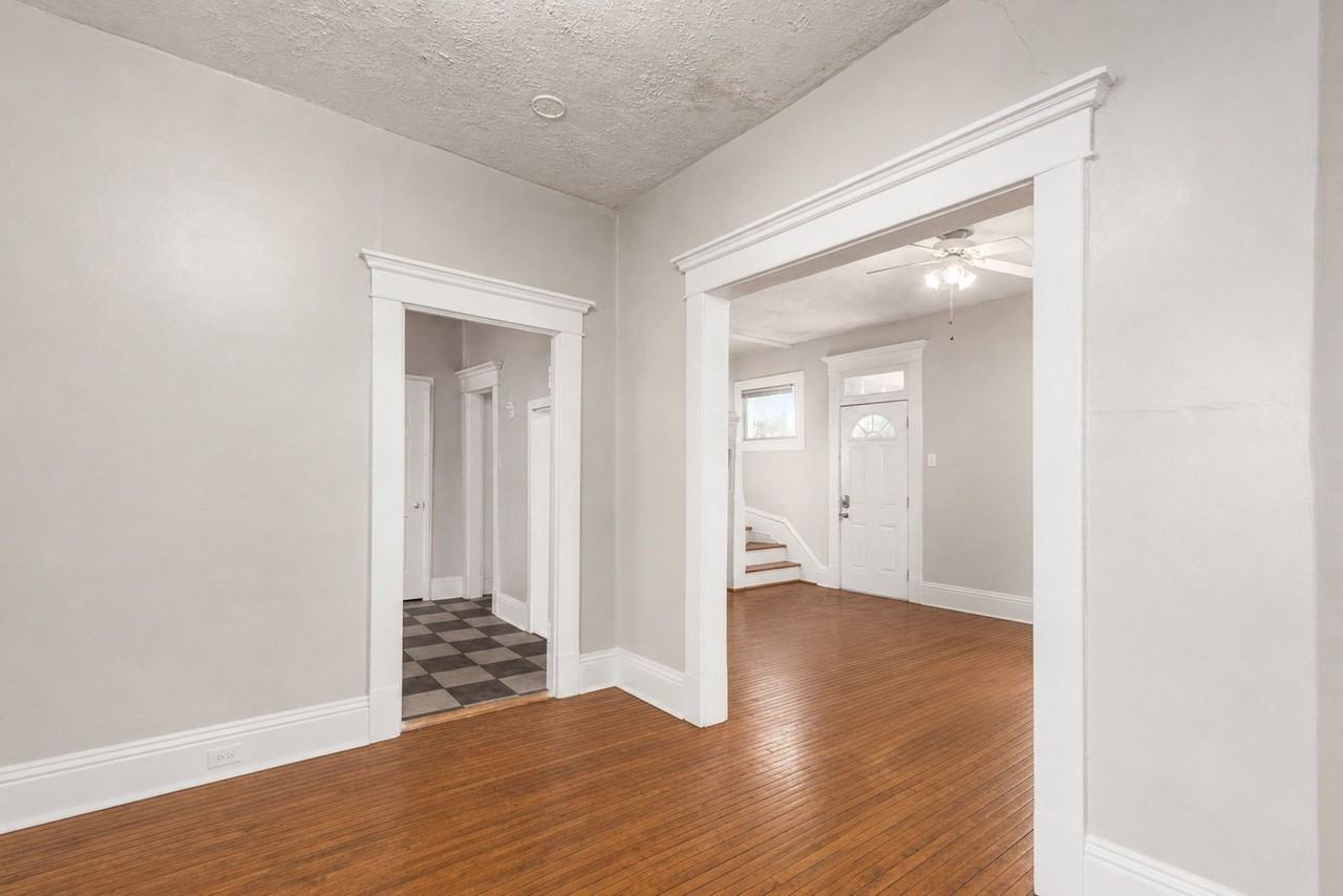 204 Chittenden Ave - Photo 5 of 26