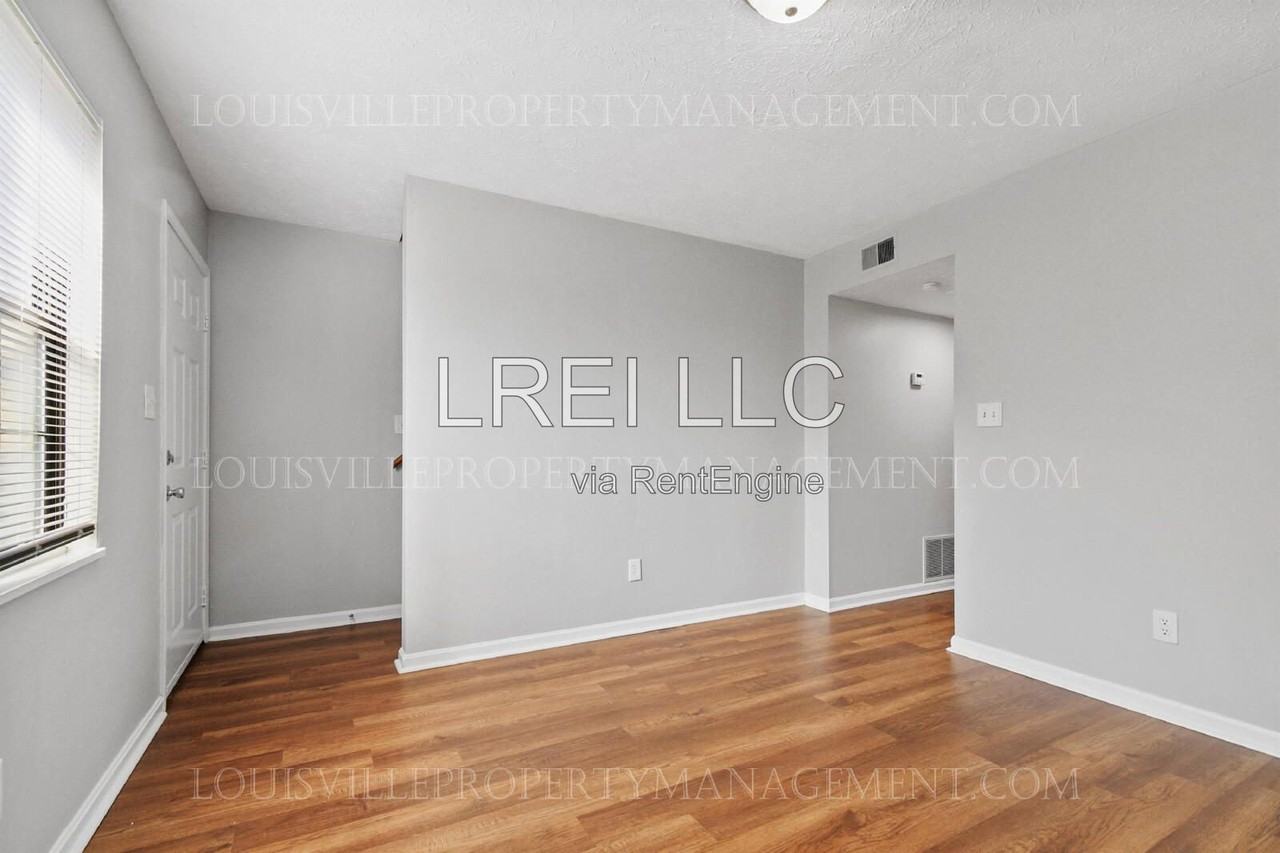 621 Westport Rd #3 - Photo 7 of 17