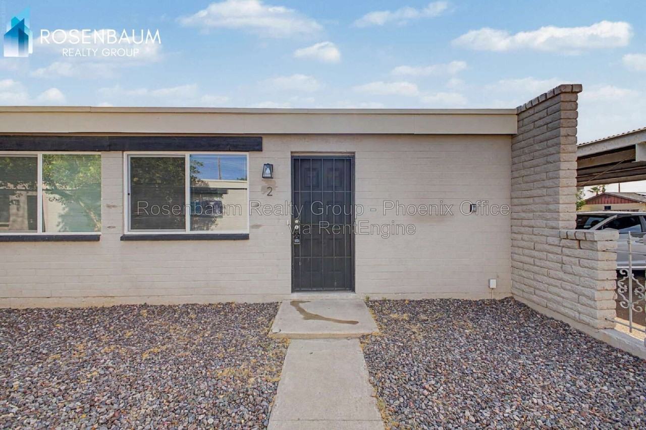 1925 W Village Dr #4 - Photo 2 of 21