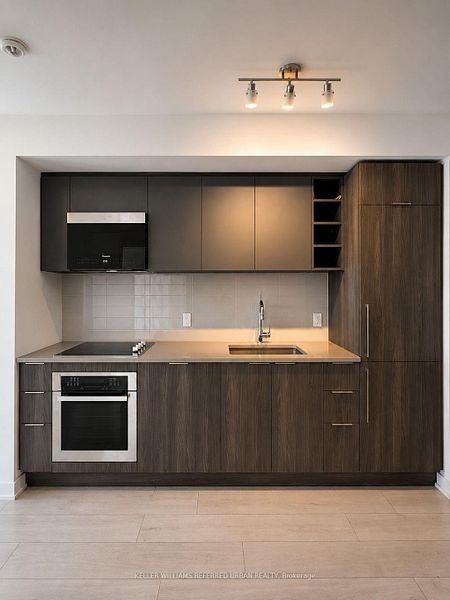 2033 Kennedy Rd - Photo 3 of 14