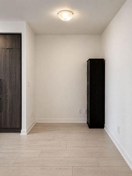 2033 Kennedy Rd - Photo 7 of 14