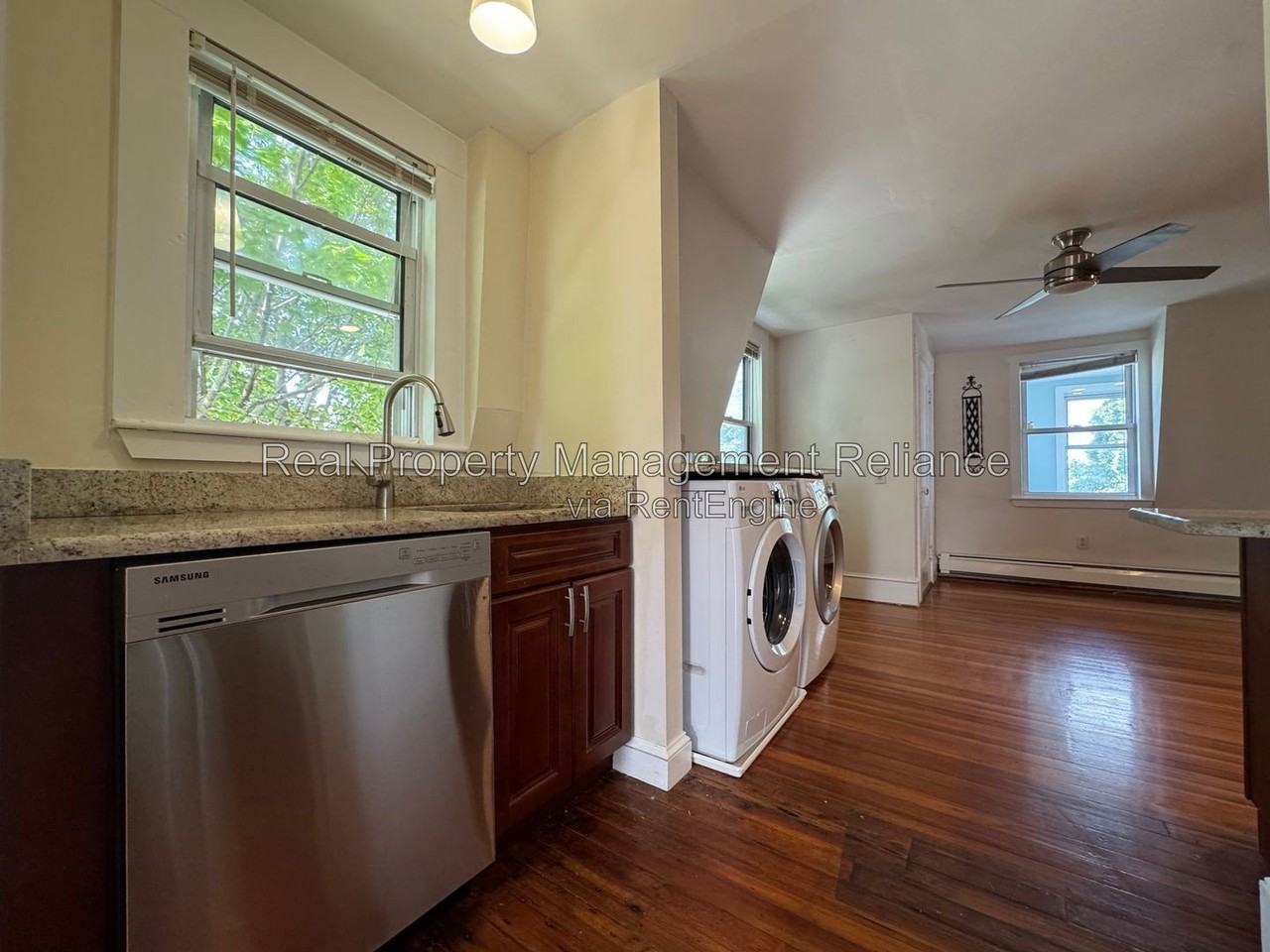 28 Beckett St #3 - Photo 3 of 11