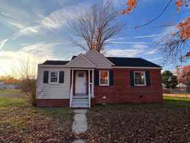4608 Eastover Ave - Photo 1 of 1