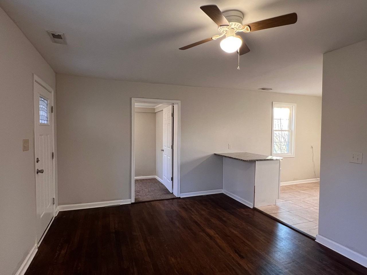 4608 Eastover Ave - Photo 3 of 18