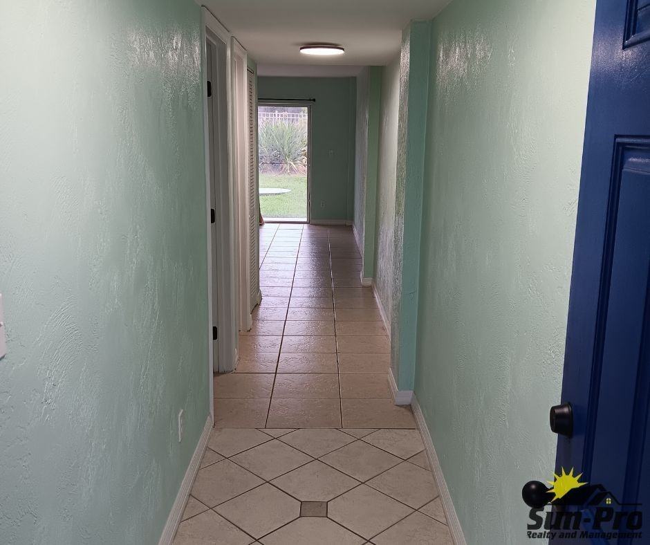 145 N Halifax Ave #103 - Photo 4 of 13