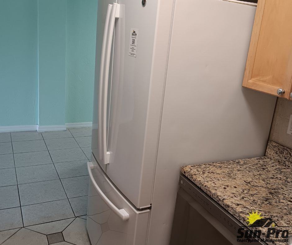 145 N Halifax Ave #103 - Photo 6 of 13