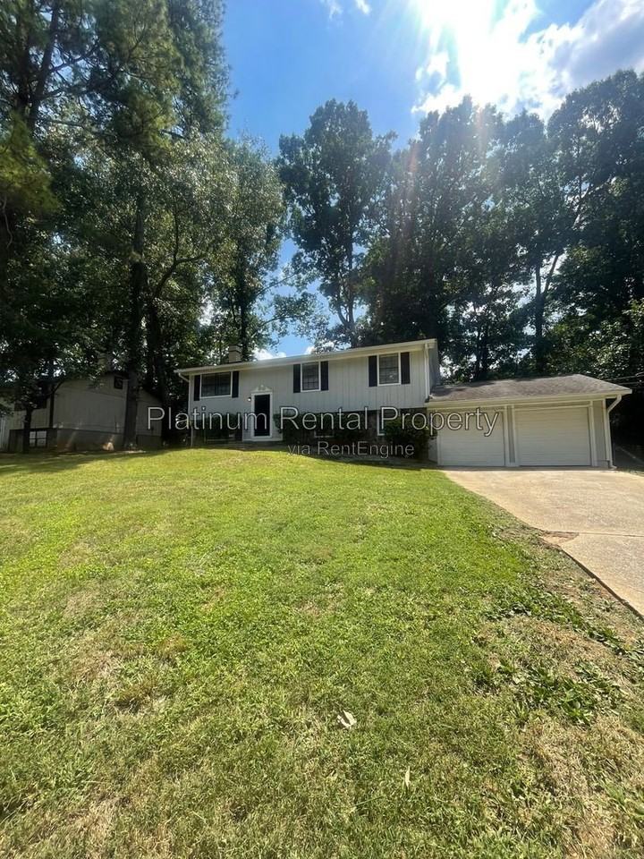 4819 Lost Colony Ct - Photo 2 of 27