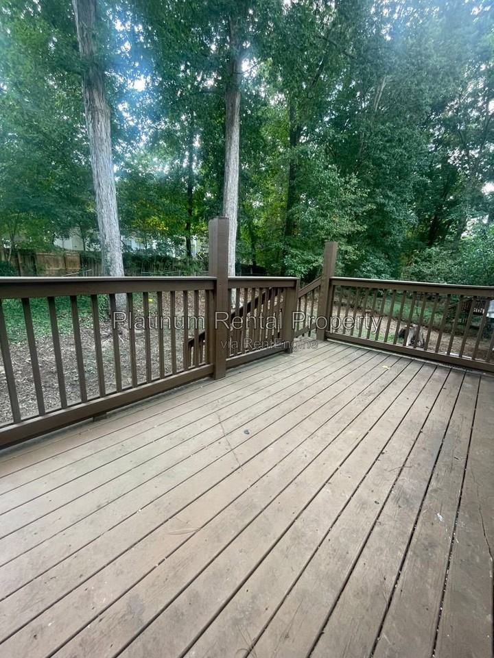 4819 Lost Colony Ct - Photo 4 of 27