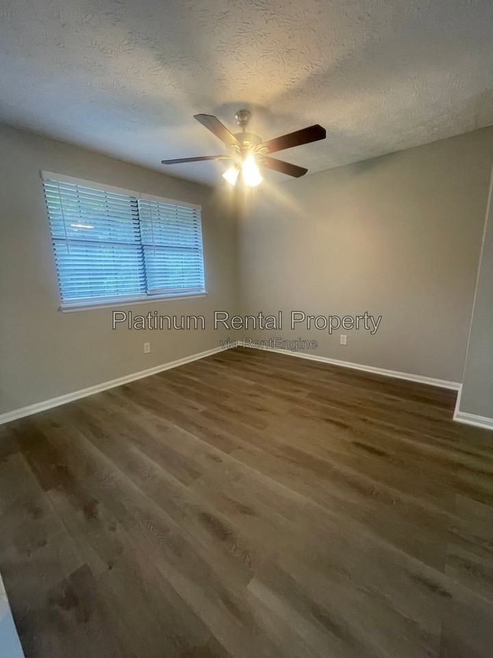 4819 Lost Colony Ct - Photo 5 of 27
