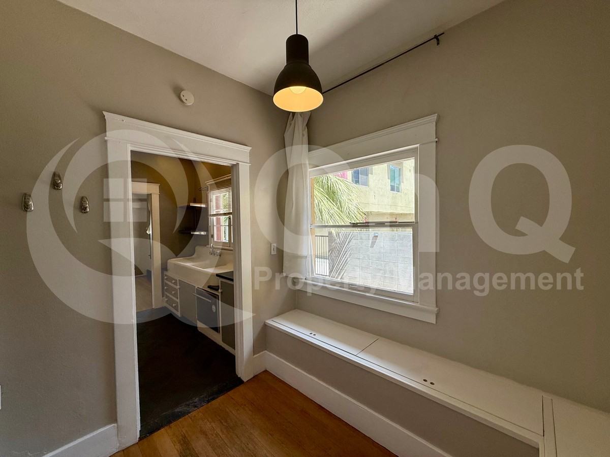 507 E Moreland St #1 - Photo 7 of 28