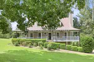 featured image of 38 Betty Ln