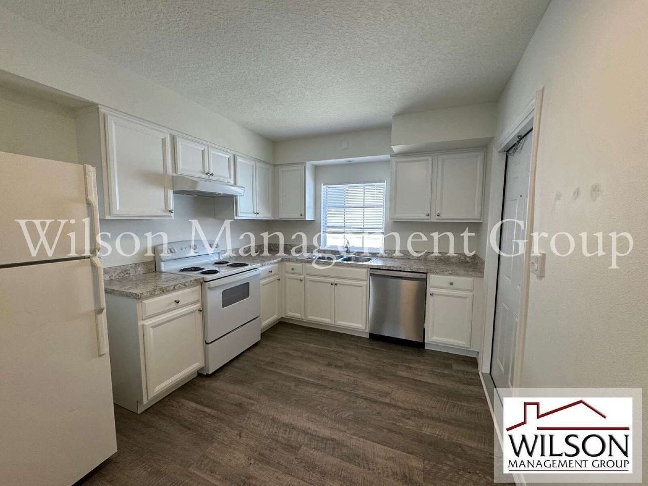 807 Vassar St #C - Photo 2 of 32