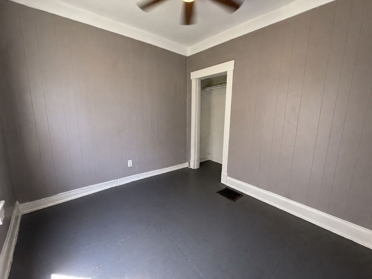 202 Obannon Ave #1 - Photo 4 of 12