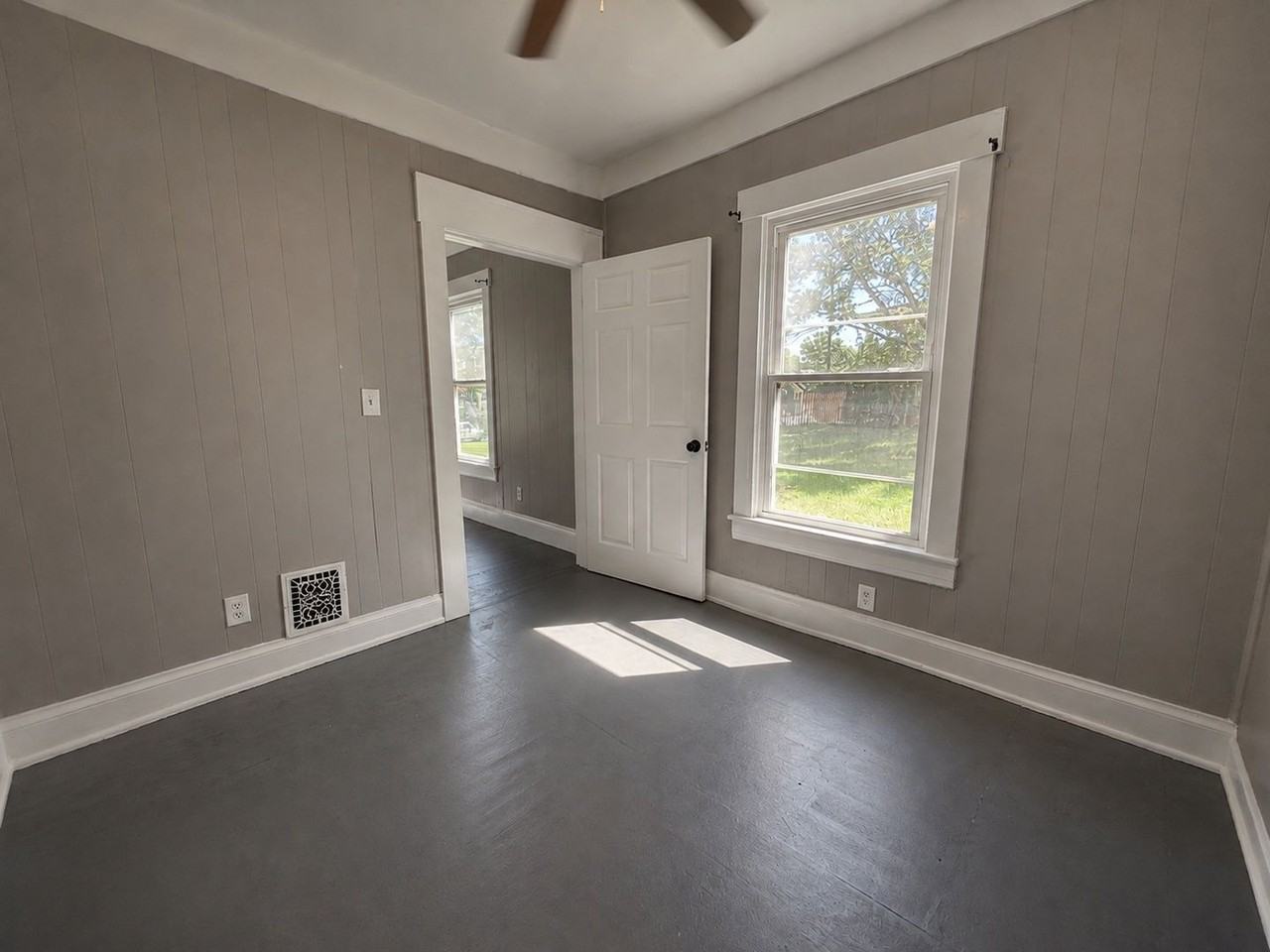 202 Obannon Ave #1 - Photo 5 of 12