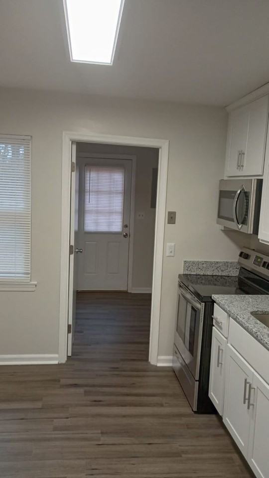 310 Brookedge Dr - Photo 5 of 12